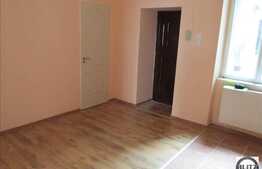 De vanzare 1 camera, 40 mp utili,1 boxa la subsol, zona Centrala!