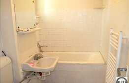 Apartament cu 2 camere de inchiriat, decomandat, 50 mp utili, zona Iulius Mall