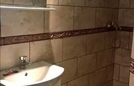 Garsoniera 25 mp, imobil casa, zona centrala