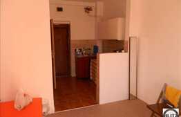 Vanzare 1 camera, 22 mp la 5 minute de Billa! Etaj Intermediar!