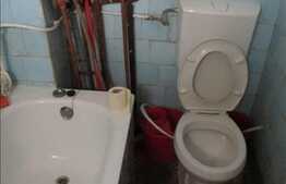 Apartament 3 camere, 42,70 mp, semidecomandat, zona strazii Decebal!