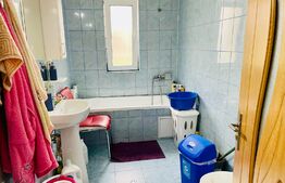 Apartament decomandat, 1 camera, posibilitate preluare chiriasi, zona Eroilor.