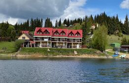 Cabana in locatie de vis, 620 mp, pe malul lacului 