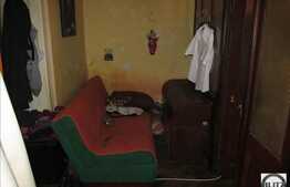 Vanzare 2 camere semidecomandate, 84,5 mp utili, boxa, zona Piata Unirii!