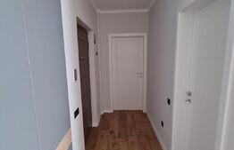 Apartament de lux, 2 camere, 39 mp,  parcare subterana, zona Sub Cetate