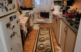 Apartament 2 camere, decomandat, 70 mp, etaj intermediar, zona Porii