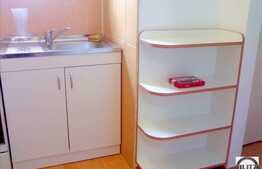 Apartament 2 camere, semidecomandat, 40 mp utili, zona Piata Hermes!