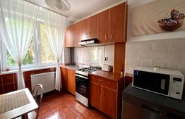 Apartament 3 camere, 72 mp, parcare, zona Aleea Scarisoara