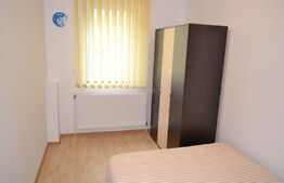 Apartament de 2 camere, 50 mp, decomandat, zona Club Transilvania