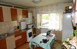 Vanzare apartament cu 3 camere, 78 mp, decomandat, zona BRD Marasti