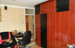 Vanzare apartament cu 3 camere, 78 mp, decomandat, zona BRD Marasti