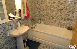 O camera de vanzare, 39 mp utili,  zona Panorama. Loc de parcare inclus!