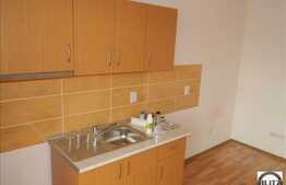 De vanzare, 2 camere semidecomandate, 31 mp, cu loc de parcare inclus!