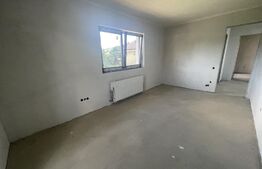 Casa cuplata, 115 mp , 223 mp teren, semifinisata, zona Tauti 