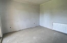 Casa cuplata, 115 mp , 223 mp teren, semifinisata, zona Tauti 