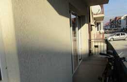 Vanzare 2 camere, 56 mp, balcon, zona Florilor! Mobilat! Cu parcare!