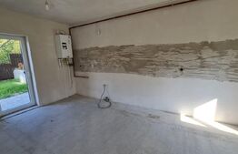 Unitate din duplex cu 140 mp utili si 250 mp teren