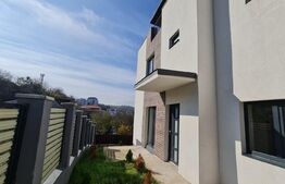 Unitate din duplex cu 140 mp utili si 250 mp teren