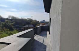 Unitate din duplex cu 140 mp utili si 250 mp teren