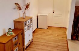 Apartament 3 camere, 58 mp, balcon, zona Subcetate