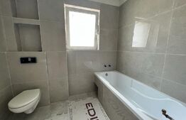 Apartament de 3 camere, 57mp, etaj intermediar, zona Vivo