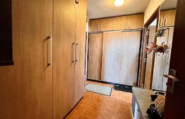 Apartament de 2 camere, 51mp, etaj intermediar, Zona Planete 