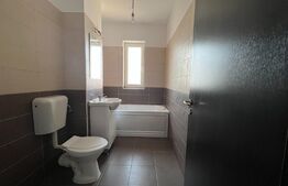 Apartament de 3 camere, 73mp, decomandat, Sanpetru