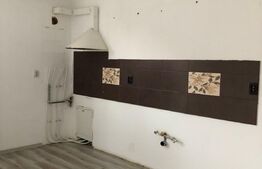 Apartament de 2 camere, 49 mp, etaj intermediar, zona Eroilor