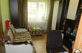 Vanzare 3 camere, decomandat, 67 mp utili, zona Dambovitei, renovat, cu boxa