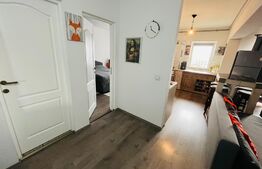 Apartament modern, 2 camere, cu priveliste, 54 mp, parcare, zona Terra