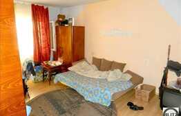 4 camere, decomandat, 79 mp utili, parcare, boxa la subsol, zona Iulius Mall!