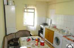 4 camere, decomandat, 79 mp utili, parcare, boxa la subsol, zona Iulius Mall!