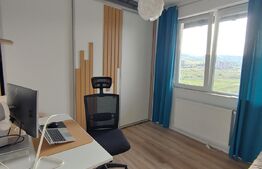 Apartament modern de 3 camere, mobilat si utilat, 3 parcari, lift, zona Terra