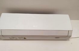 Apartament modern 2 camere + 1 camera cu Birou, 55 mp, parcare, zona centrala