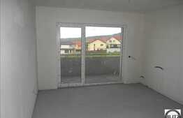 Apartament cu 4 camere de vanzare, imobil nou, semifinisat