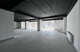 Spatiu comercial, 282 mp, bloc nou, zona Coneliu Coposu