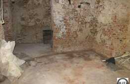 Vanzare 1 camera, 54 mp utili, zona I.C.Bratianu, parcare in curte plus boxa