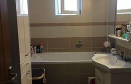 Apartament modern, 3 camere, 74 mp, parcare, zona Centrala!!