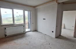 Apartament semifinisat, 2 camere, parcare, zona Teilor