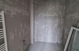 Apartament semifinisat, 2 camere, parcare, zona Teilor