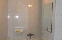 Inchiriere 2 camere semidecomandate, etaj intermediar zona USAMV. Loc de parcare