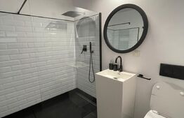  Apartament de 2 camere, decomandate, etaj intermediar, zona Vivo