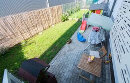 Apartament 3 camere, 68 mp, gradina 49 mp, zona Vivo