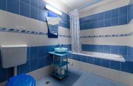 Apartament  3 camere, 100 mp, parcare, zona Calea Turzii