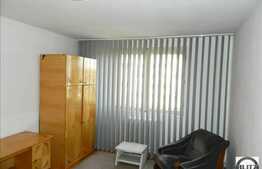 De vanzare 2 camere, 46 mp, zona Complex Mercur