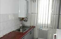 De vanzare 2 camere, 46 mp, zona Complex Mercur