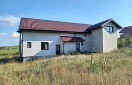 Casa de vanzare SU 320 mp, teren 1500 mp, Frata