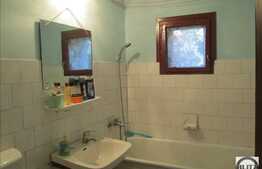 Apartament 3 camere, 67 mp, decomandat, garaj, boxa, zona Profi