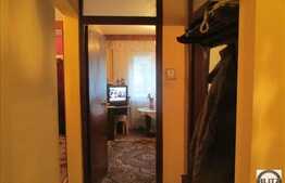 Apartament 3 camere, 67 mp, decomandat, garaj, boxa, zona Profi