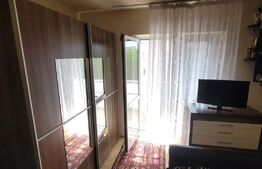 Apartament de 3 camere, 63 mp, Boxa, parcare, decomandat, 2 bai, zona Cipariu